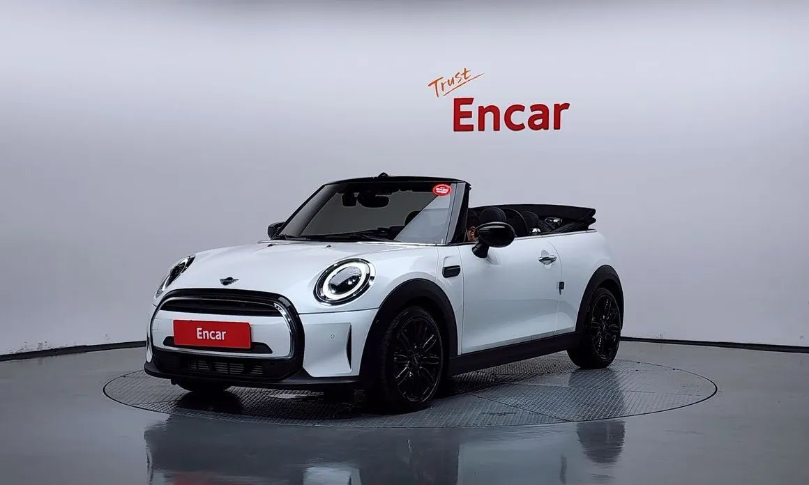 Mini Cooper Convertible — фото 1
