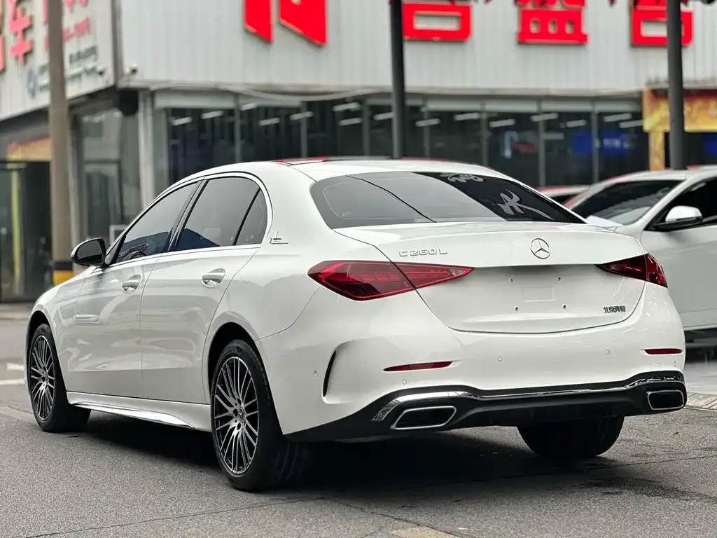 Mercedes-Benz C-Class — фото 10