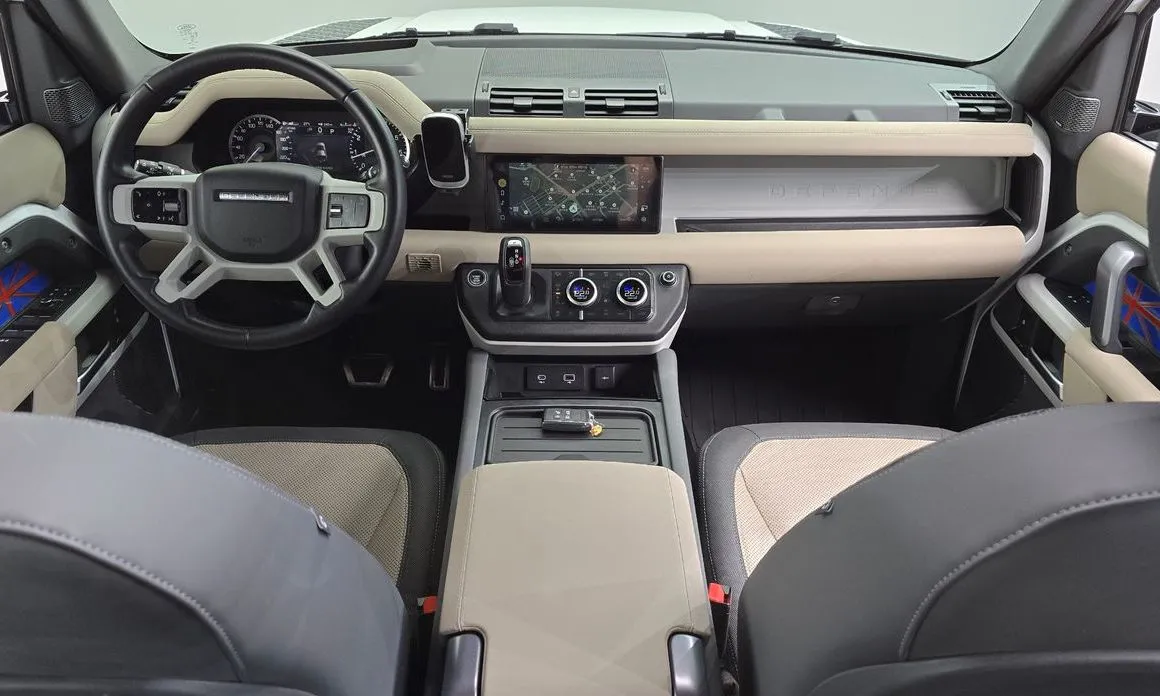 Land Rover Defender — фото 6