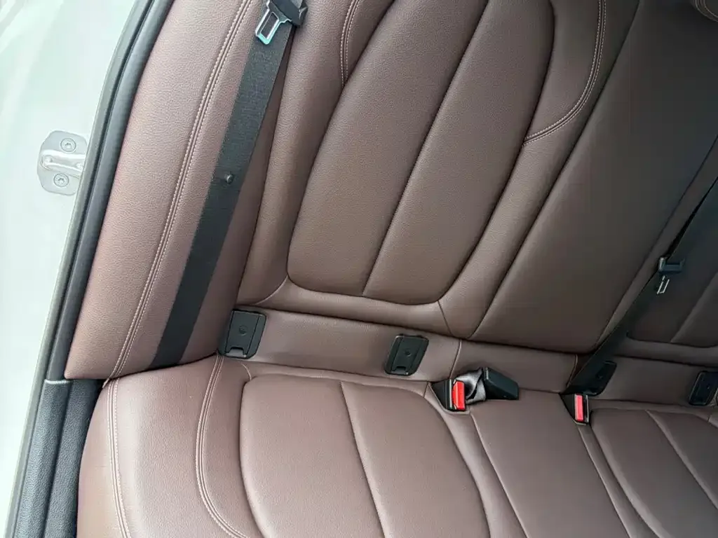BMW 1 Series — фото 10