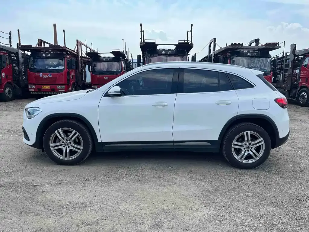 Mercedes-Benz GLA — фото 5