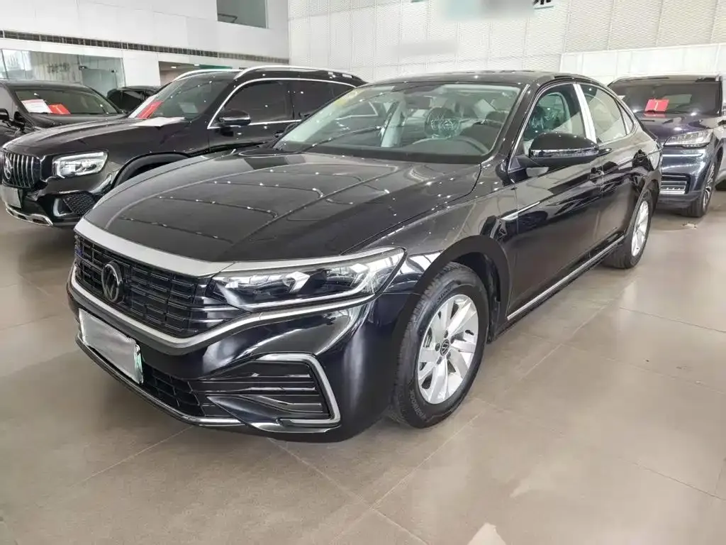 Volkswagen 帕萨特插电混动 — фото 1