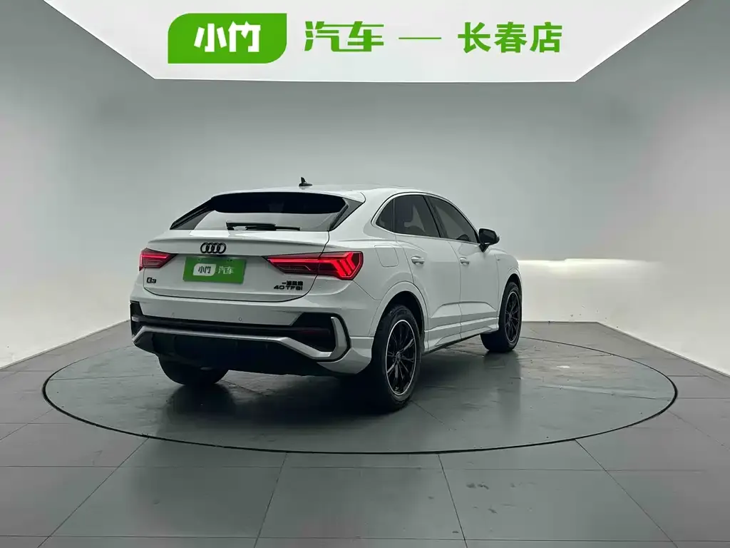 Audi Q3 Sportback — фото 3