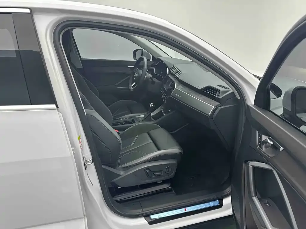 Audi Q3 Sportback — фото 2