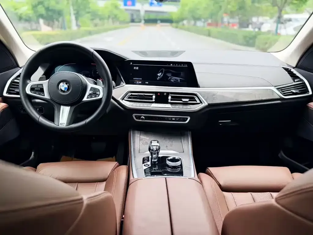 BMW X5 (Import) — фото 2