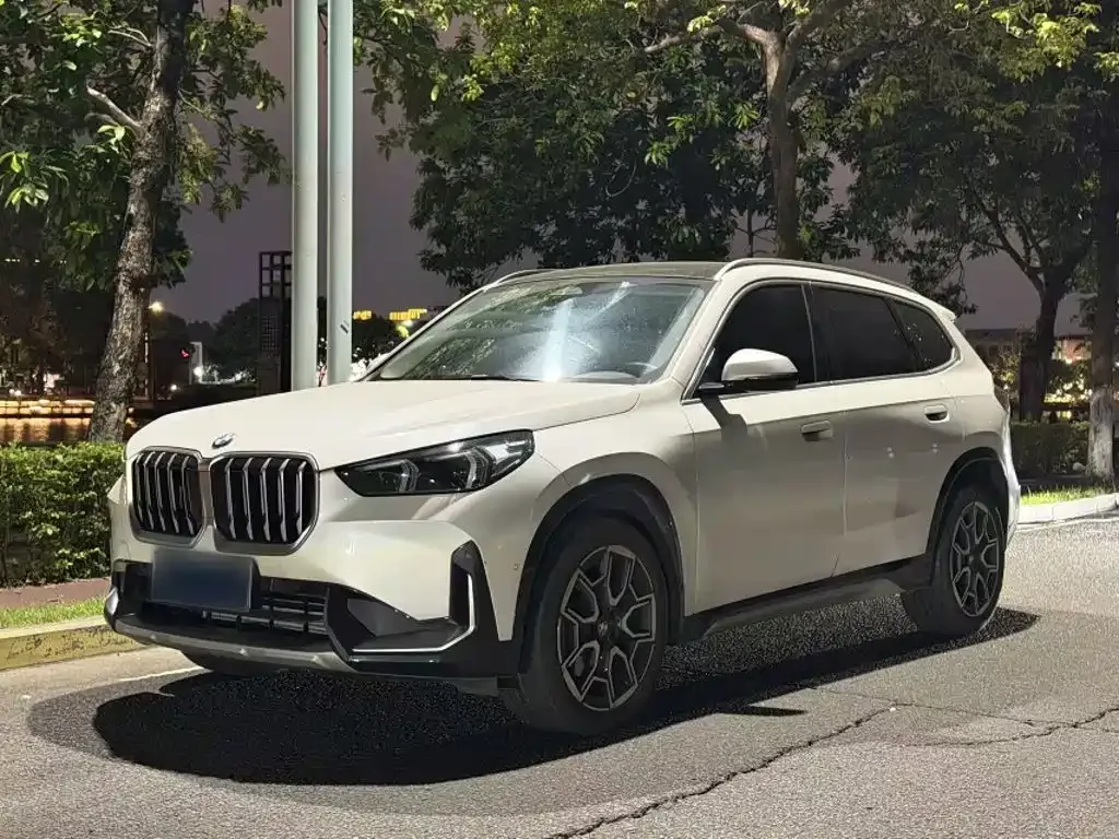 BMW X1 — фото 6