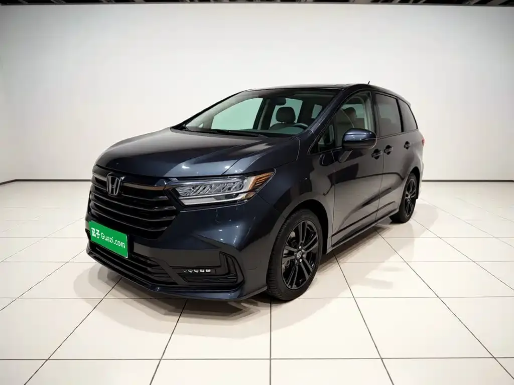 Honda Odyssey — фото 1