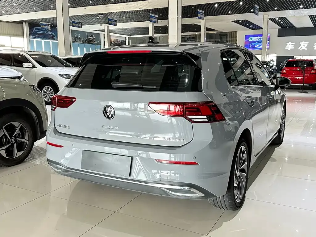 Volkswagen Golf — фото 2