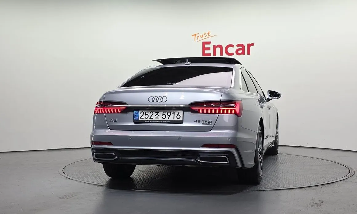 Audi A6 — фото 8