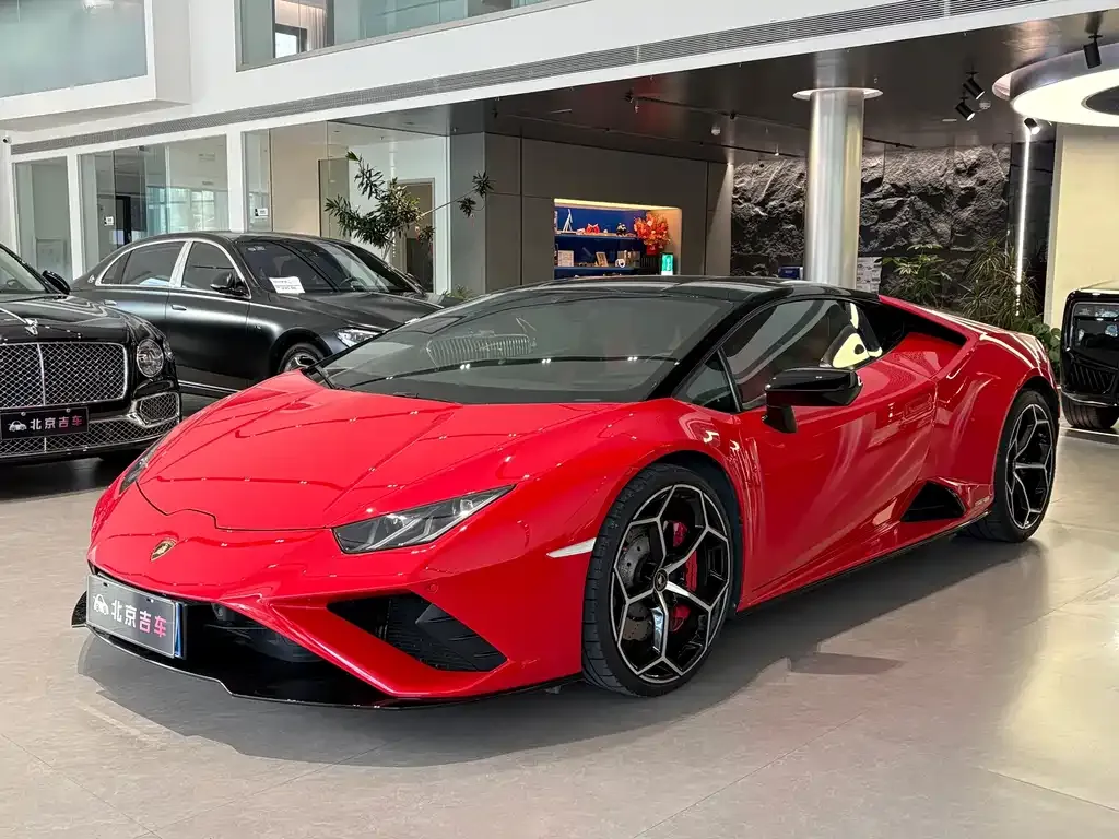 Lamborghini Huracan — фото 1