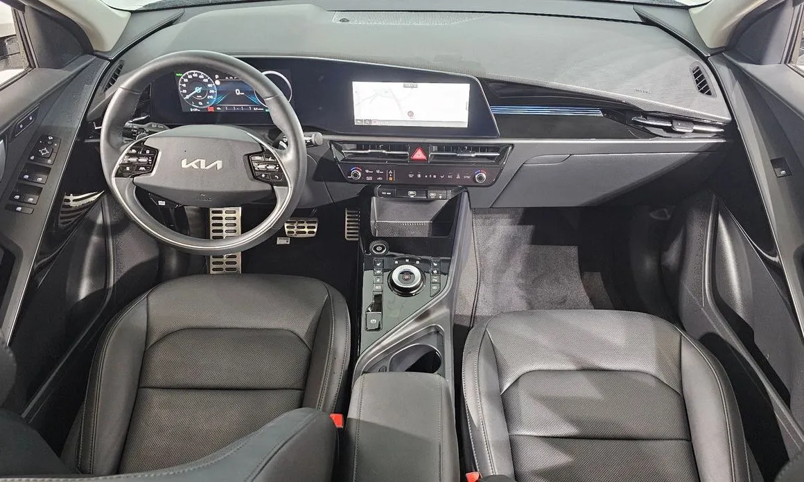 Kia Niro — фото 8