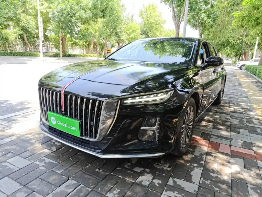 Hongqi H5 — фото 1