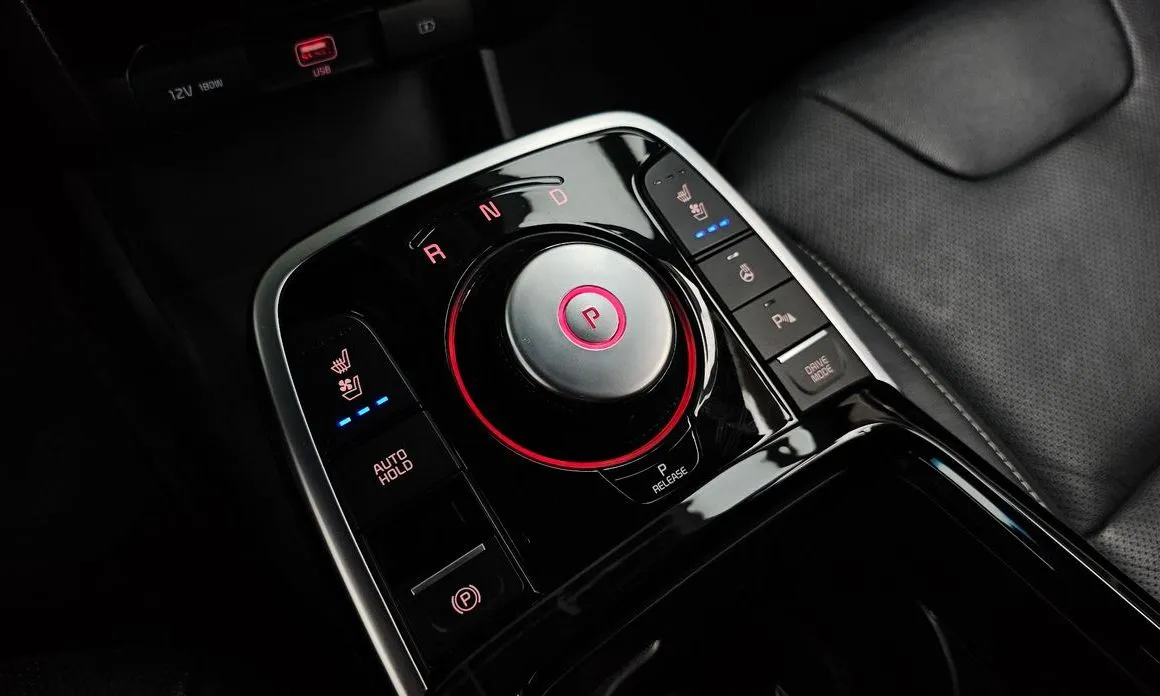Kia Niro — фото 2