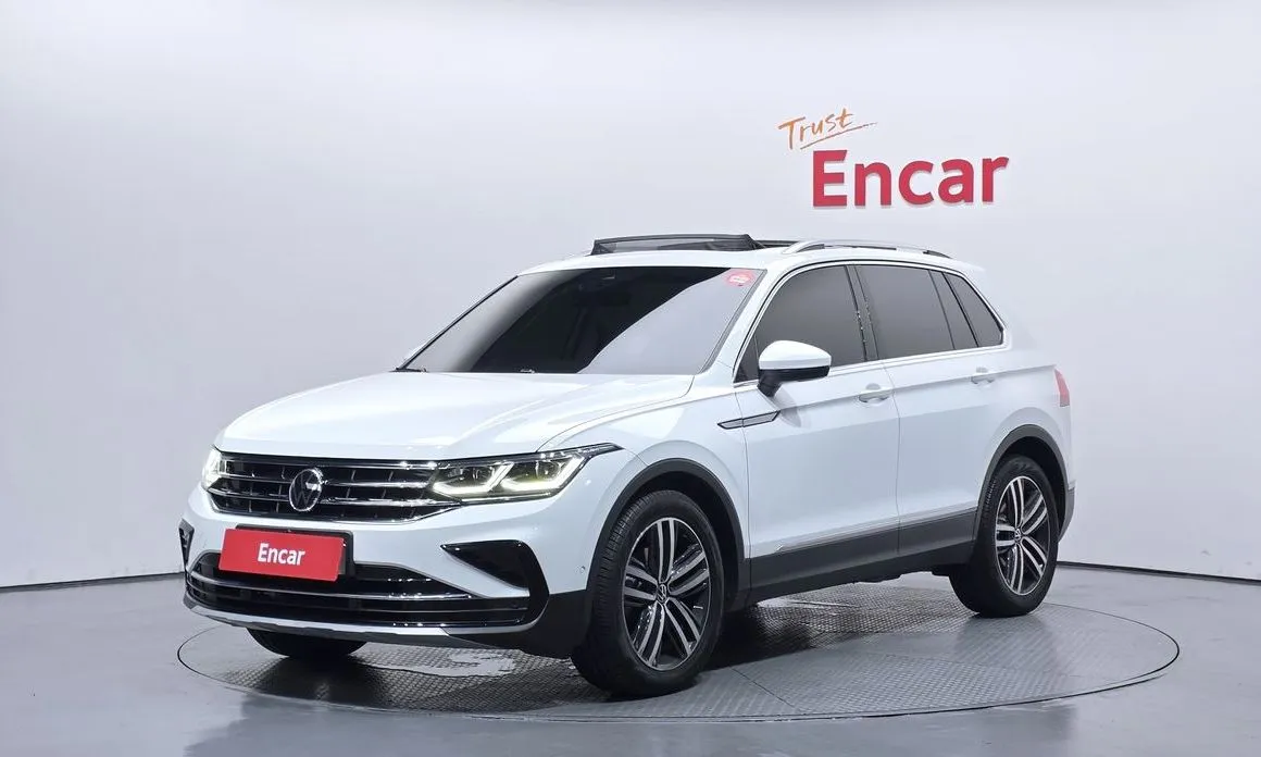 Volkswagen Tiguan — фото 1