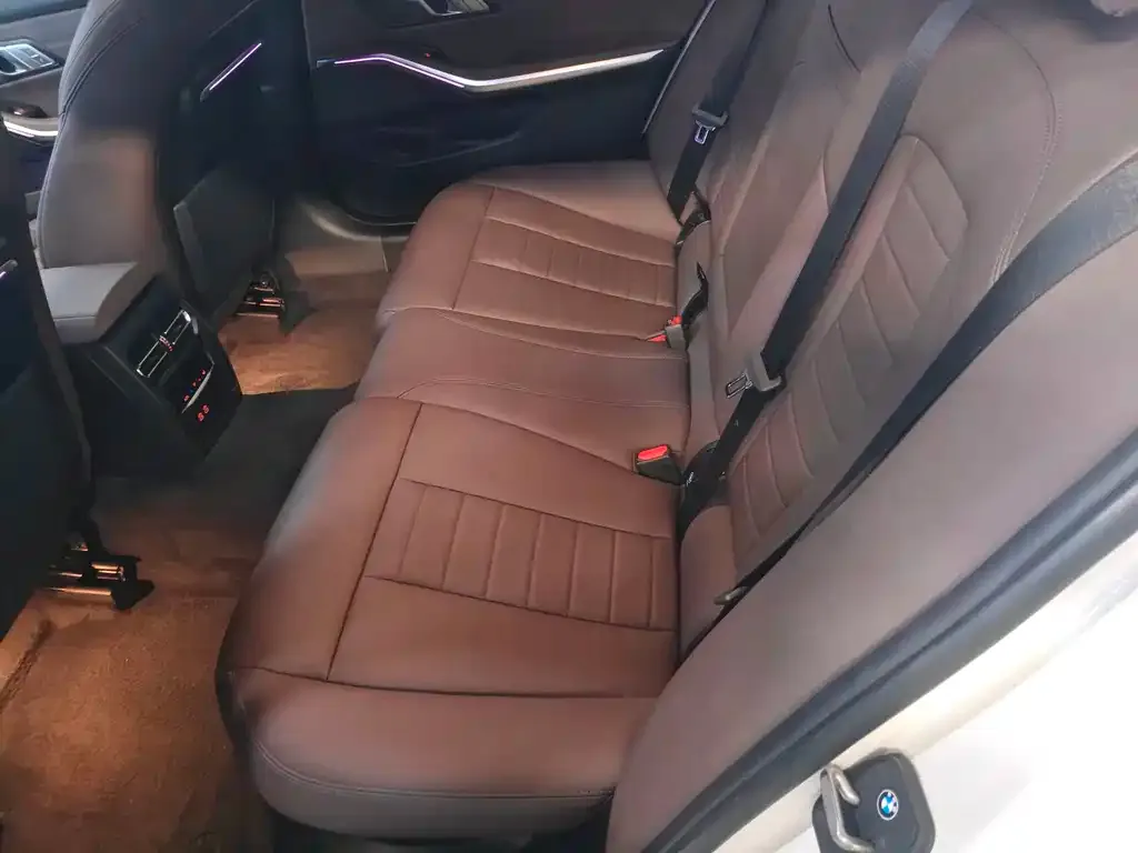 BMW 3 Series — фото 10