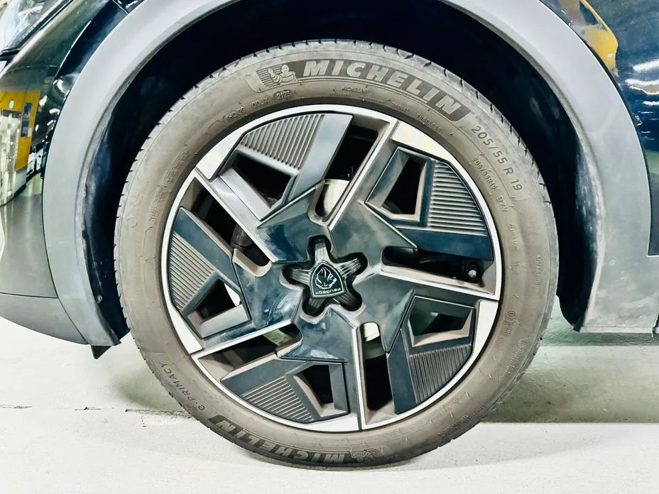 Peugeot 408 — фото 10