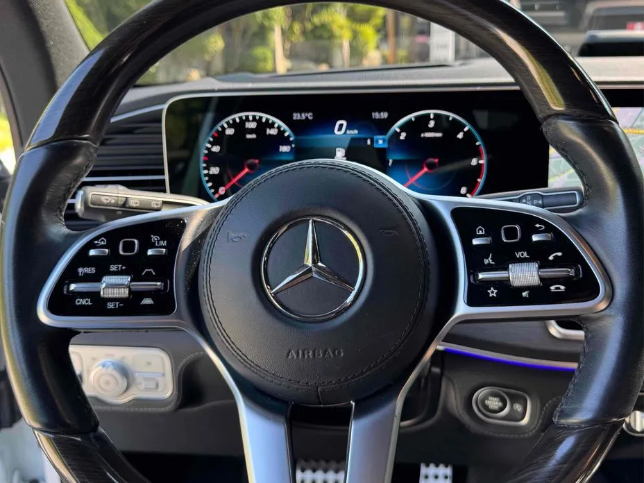 Mercedes-Benz GLS-Class — фото 3