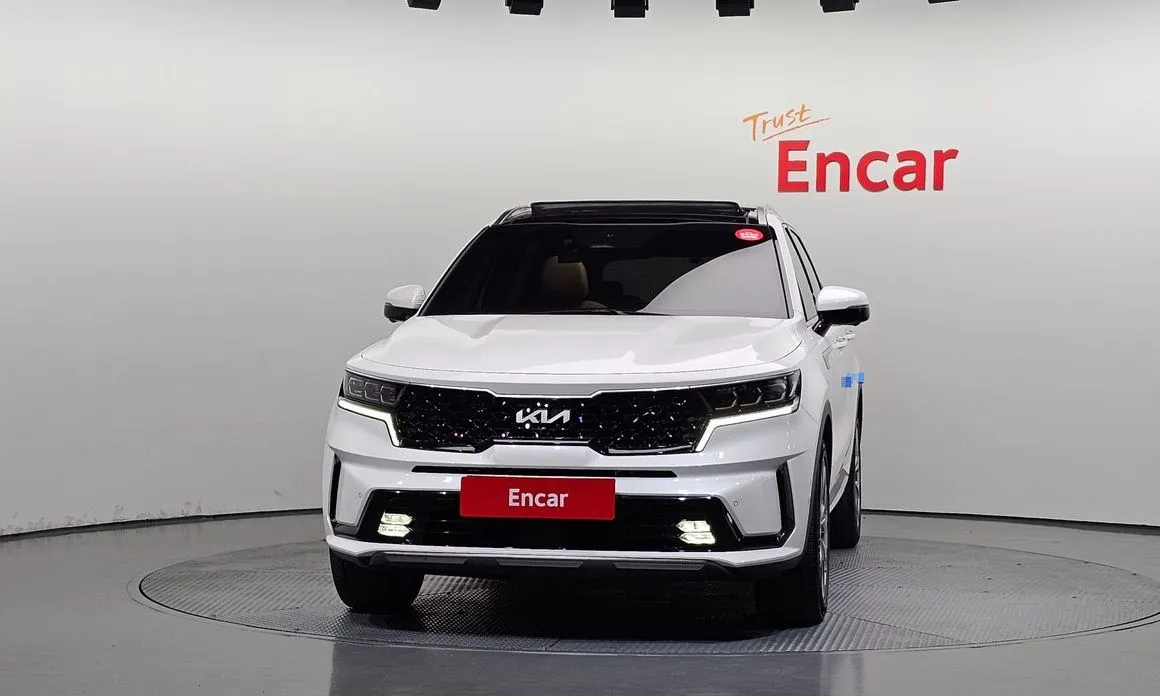 Kia Sorento — фото 9