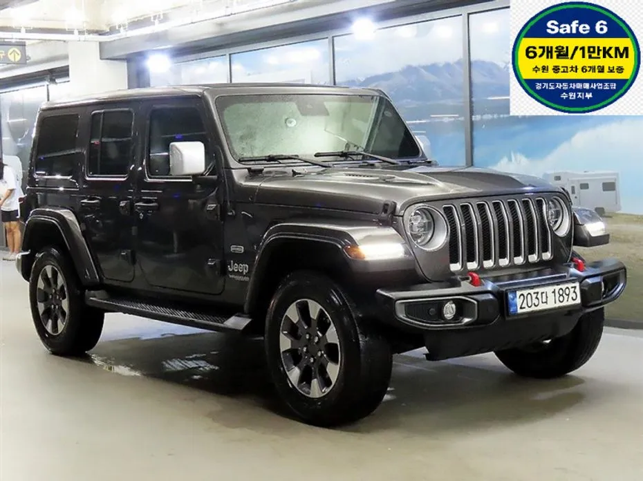 Jeep Wrangler — фото 1