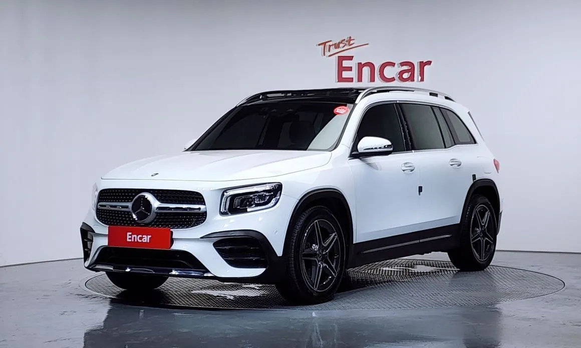 Mercedes-Benz GLB-Class — фото 1