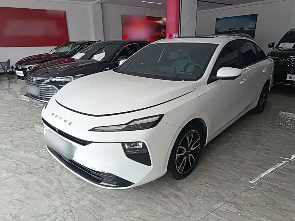 Roewe D6 — фото 10
