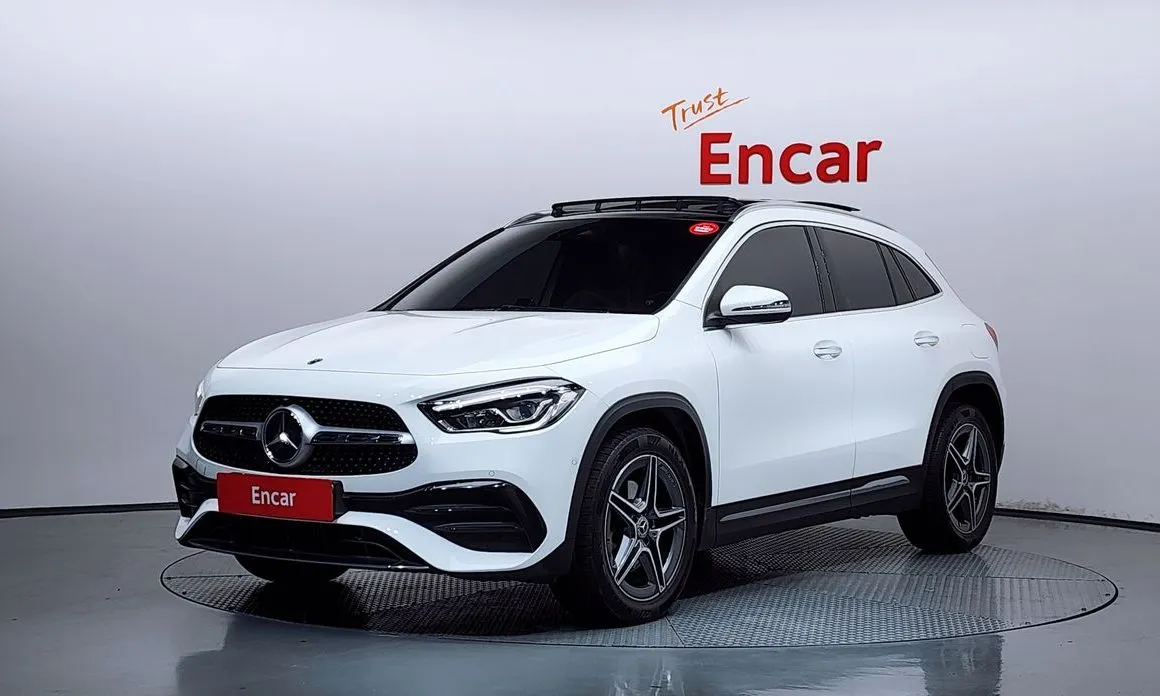 Mercedes-Benz GLA-Class — фото 1