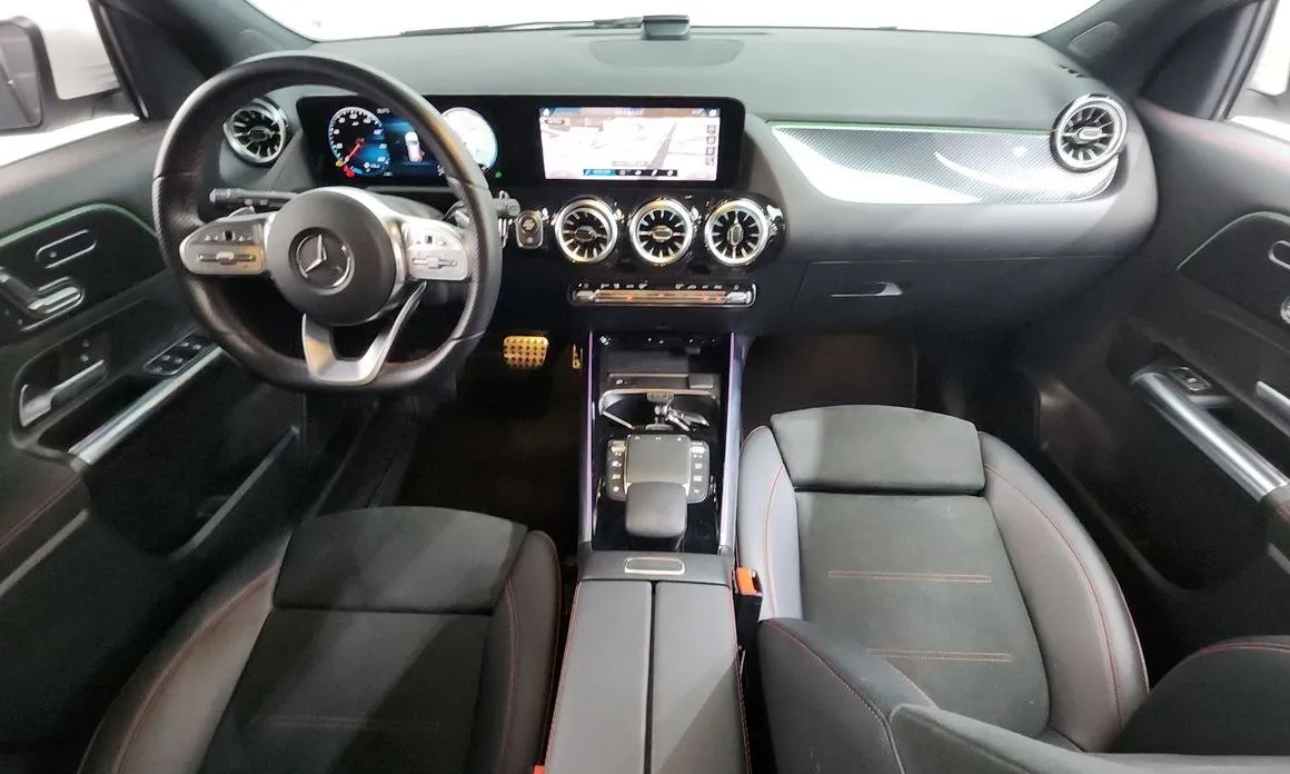 Mercedes-Benz GLA-Class — фото 10