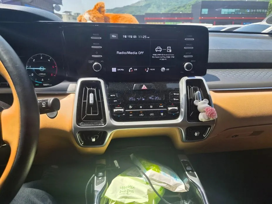 Kia Sorento — фото 7