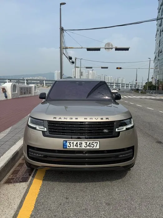Land Rover Range Rover — фото 1