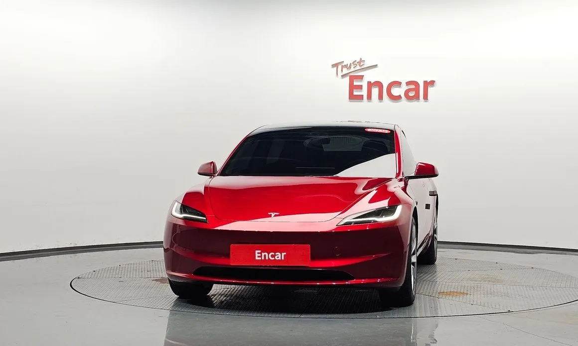 Tesla Model 3 — фото 6
