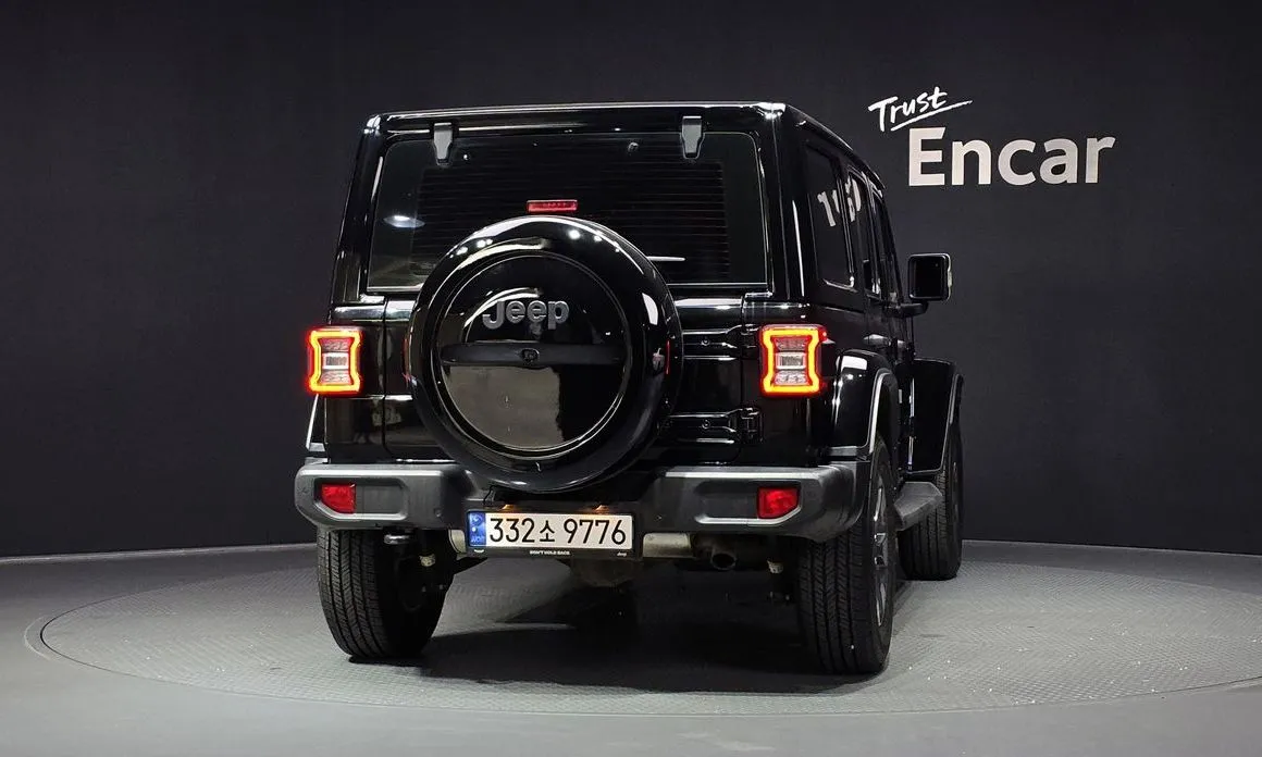 Jeep Wrangler — фото 2