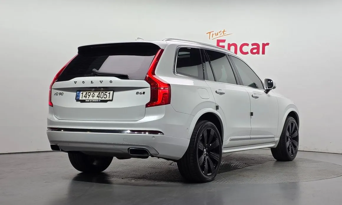 Volvo XC90 — фото 4