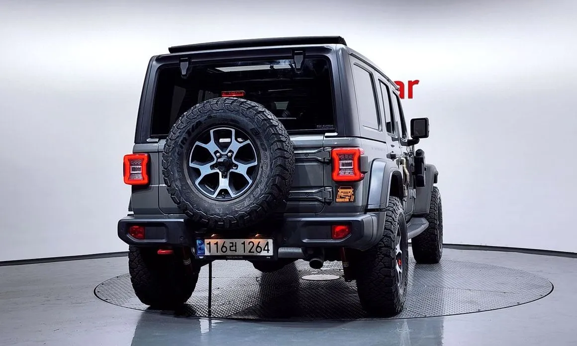 Jeep Wrangler — фото 2