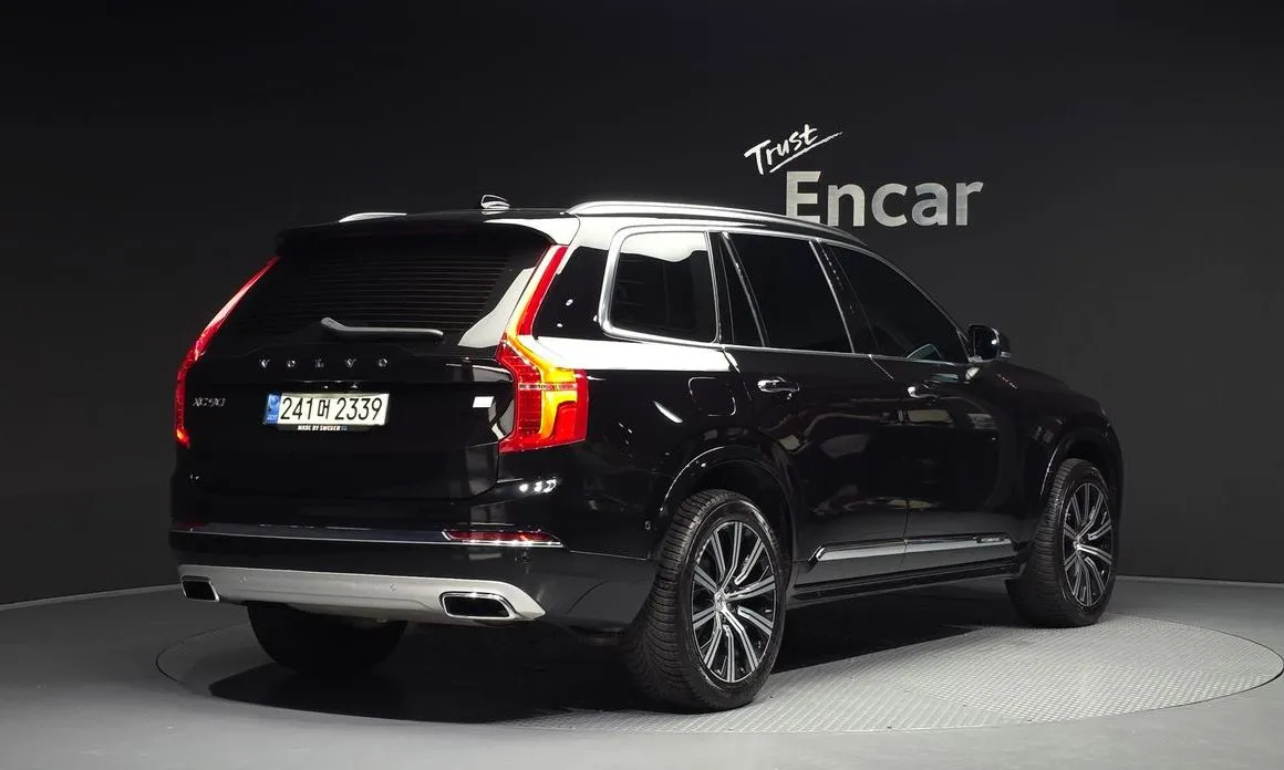 Volvo XC90 — фото 6