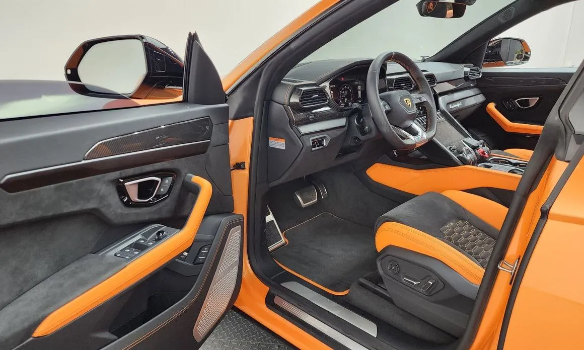 Lamborghini Urus — фото 3