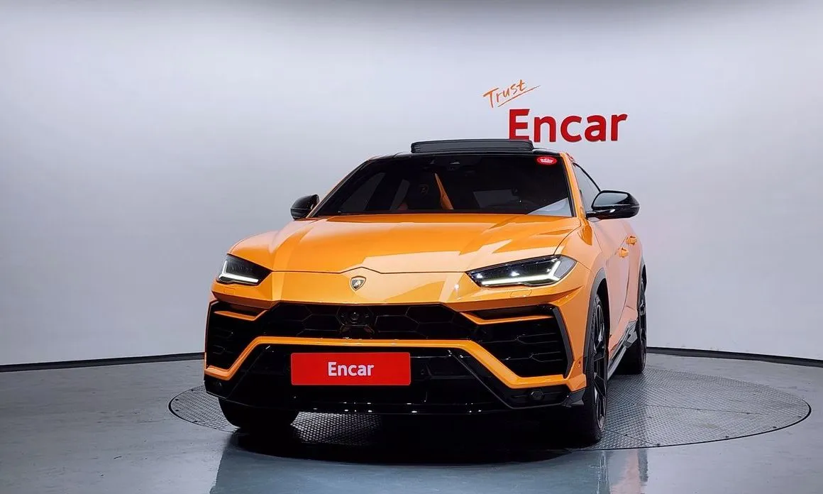 Lamborghini Urus — фото 9
