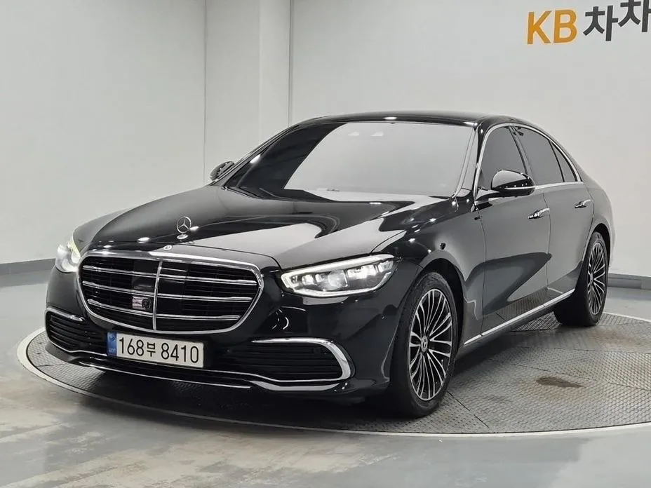 Mercedes-Benz S-Class — фото 1