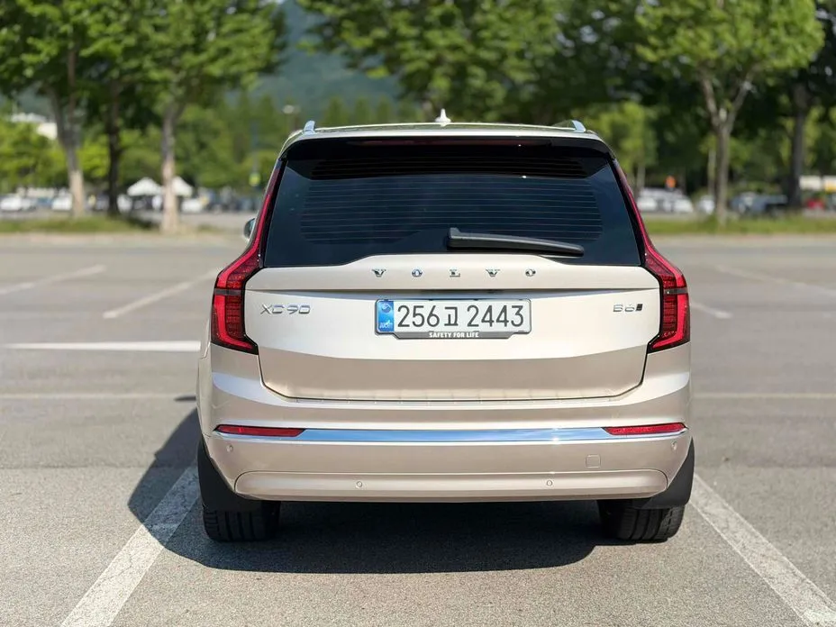 Volvo XC90 — фото 2