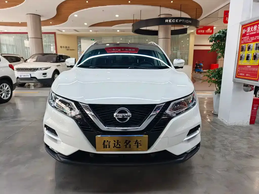 Nissan Qashqai — фото 2