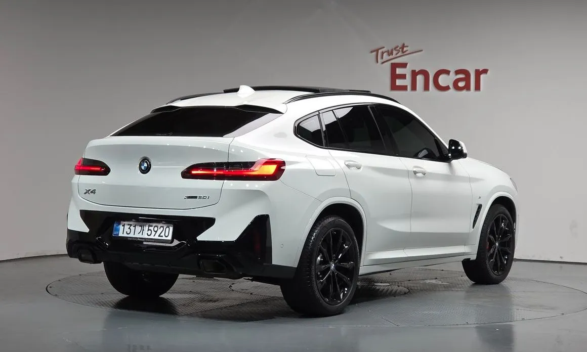 BMW X4 — фото 9
