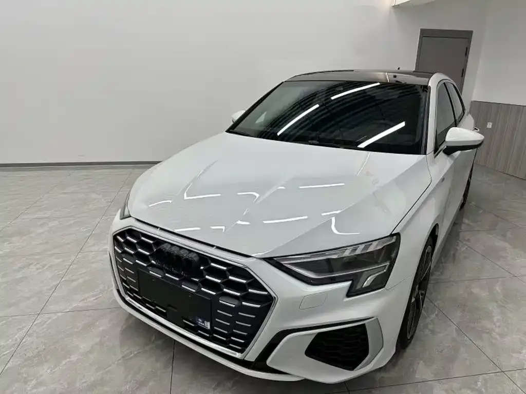 Audi A3 — фото 2