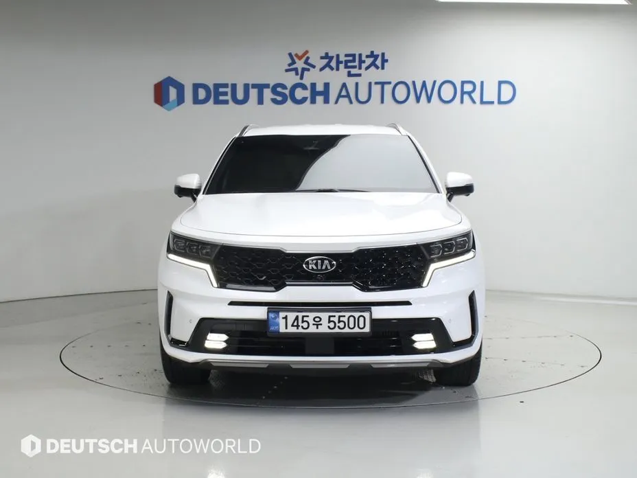 Kia Sorento — фото 7