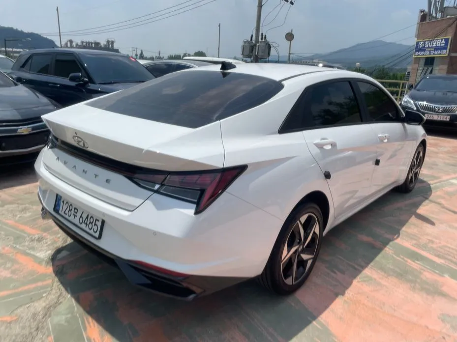Hyundai AVANTE — фото 7