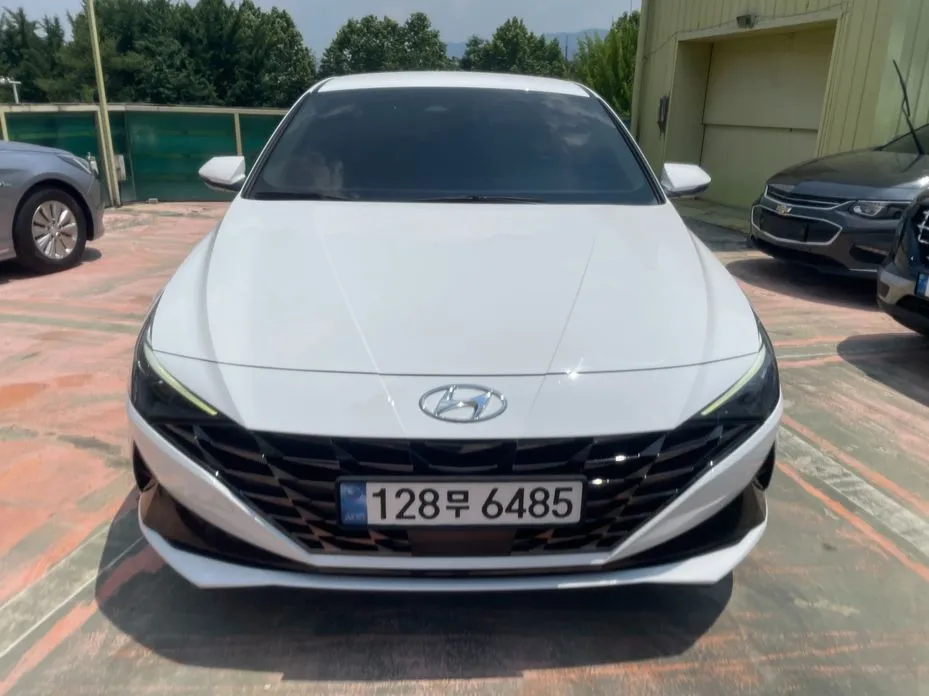 Hyundai AVANTE — фото 4