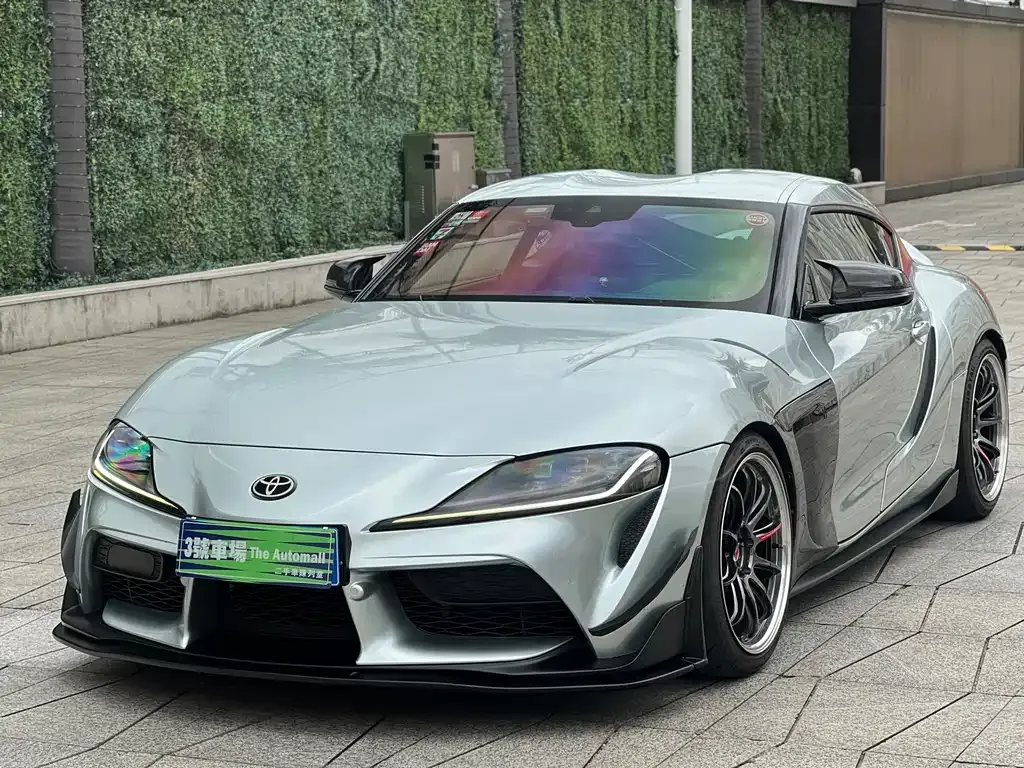 Toyota Supra — фото 1