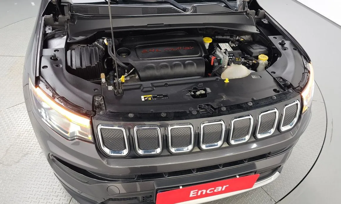 Jeep Compass — фото 5