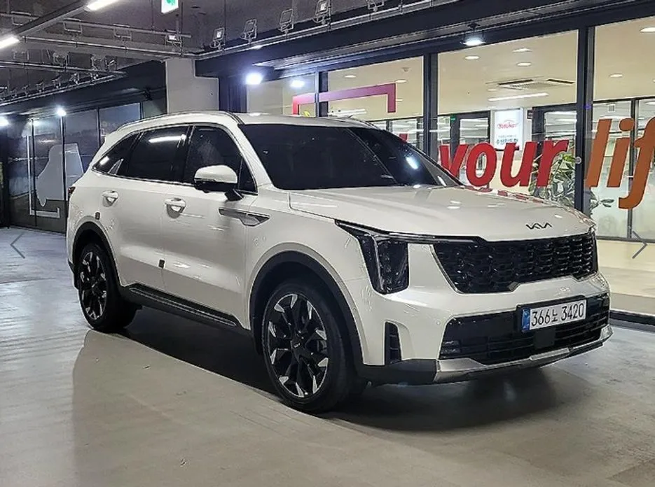 Kia Sorento — фото 1