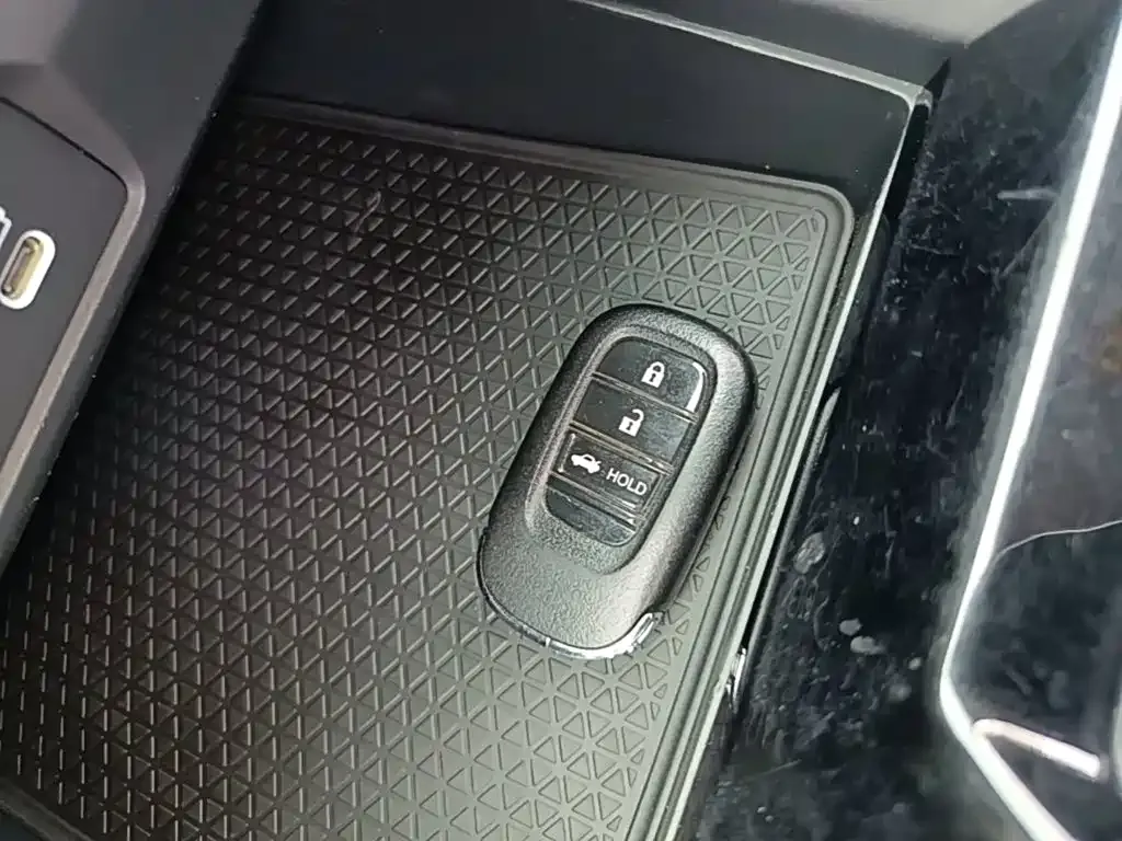 Honda Accord — фото 2