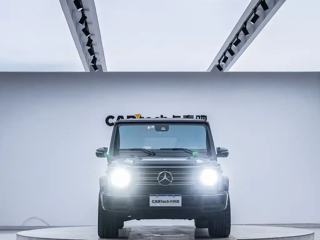 Mercedes-Benz G-Class — фото 10