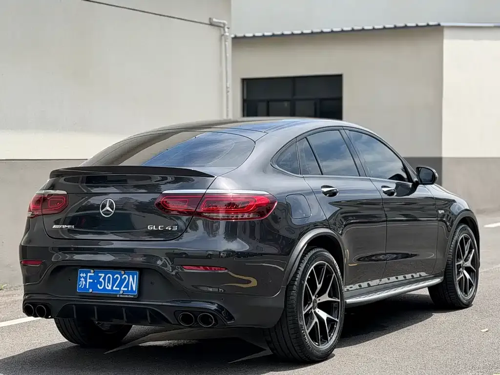 Mercedes-Benz GLC Coupe AMG — фото 3